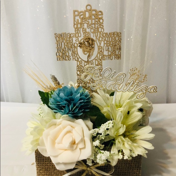 Baptism Floral Centerpieces, First Communion F. - Picture 2 of 9